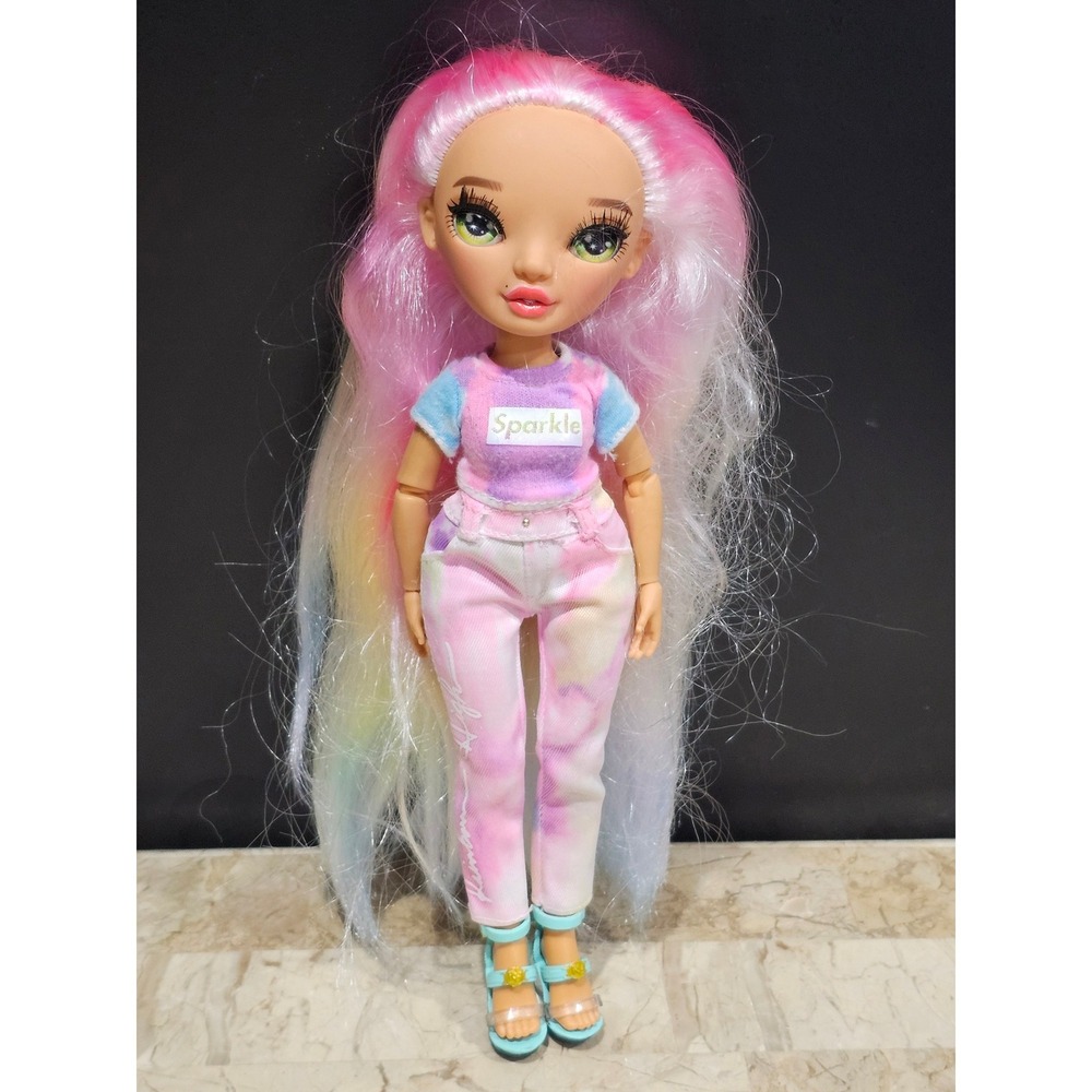 Rainbow High Doll Pink White Tie Dye Sparkle Outfit‎ Teal Shoes 2022 MGA